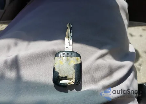 2009 Mercury Grand Marquis Ls (Fleet Only) z USA, uszkodzony, nr VIN 2MEHM75V79X619681